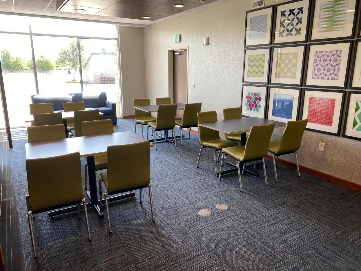 Holiday Inn Express & Suites - Michigan City By Ihg Buitenkant foto